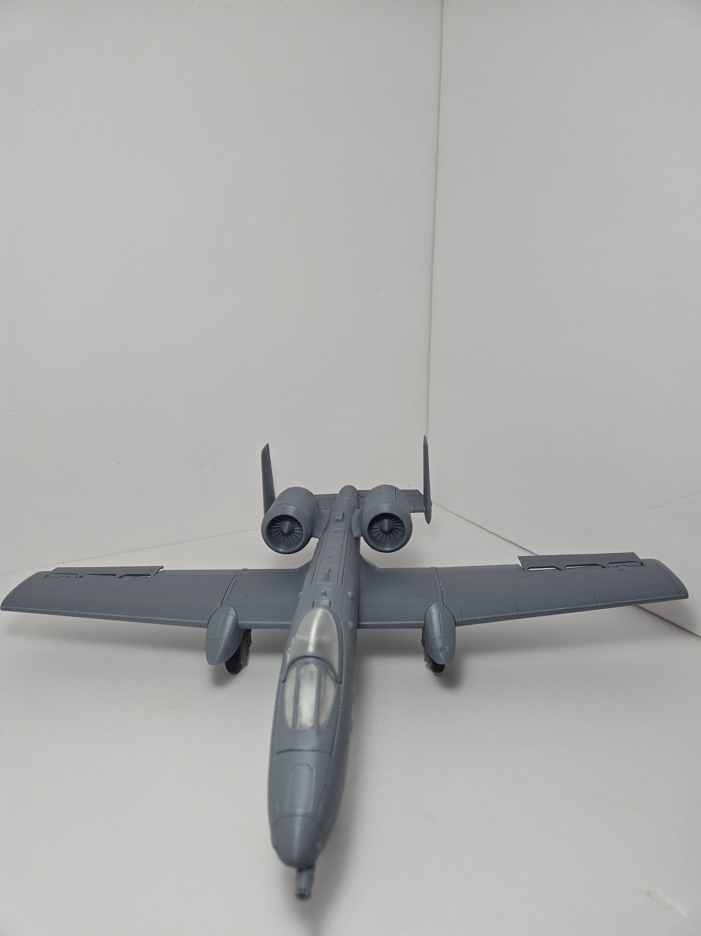 A-10 Thunderbolt II Model Kit