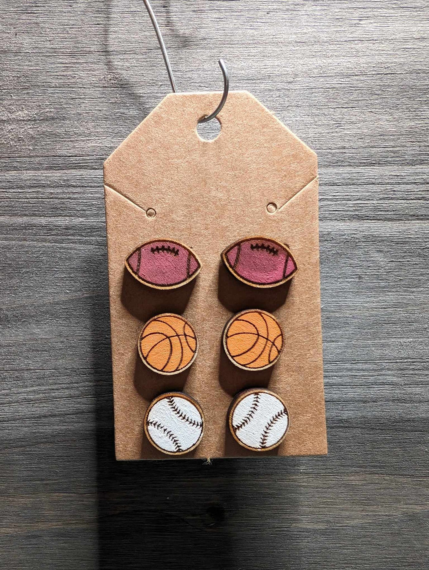 Set of 3 sports studs