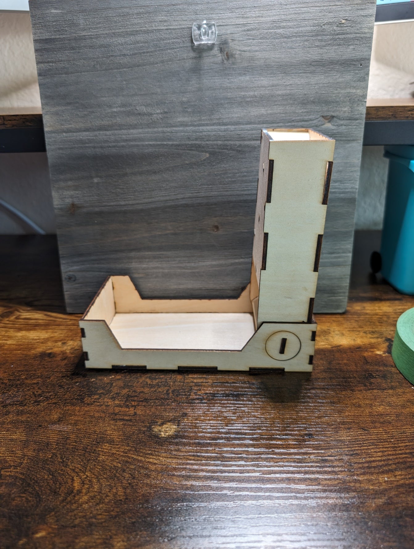 Dice tower