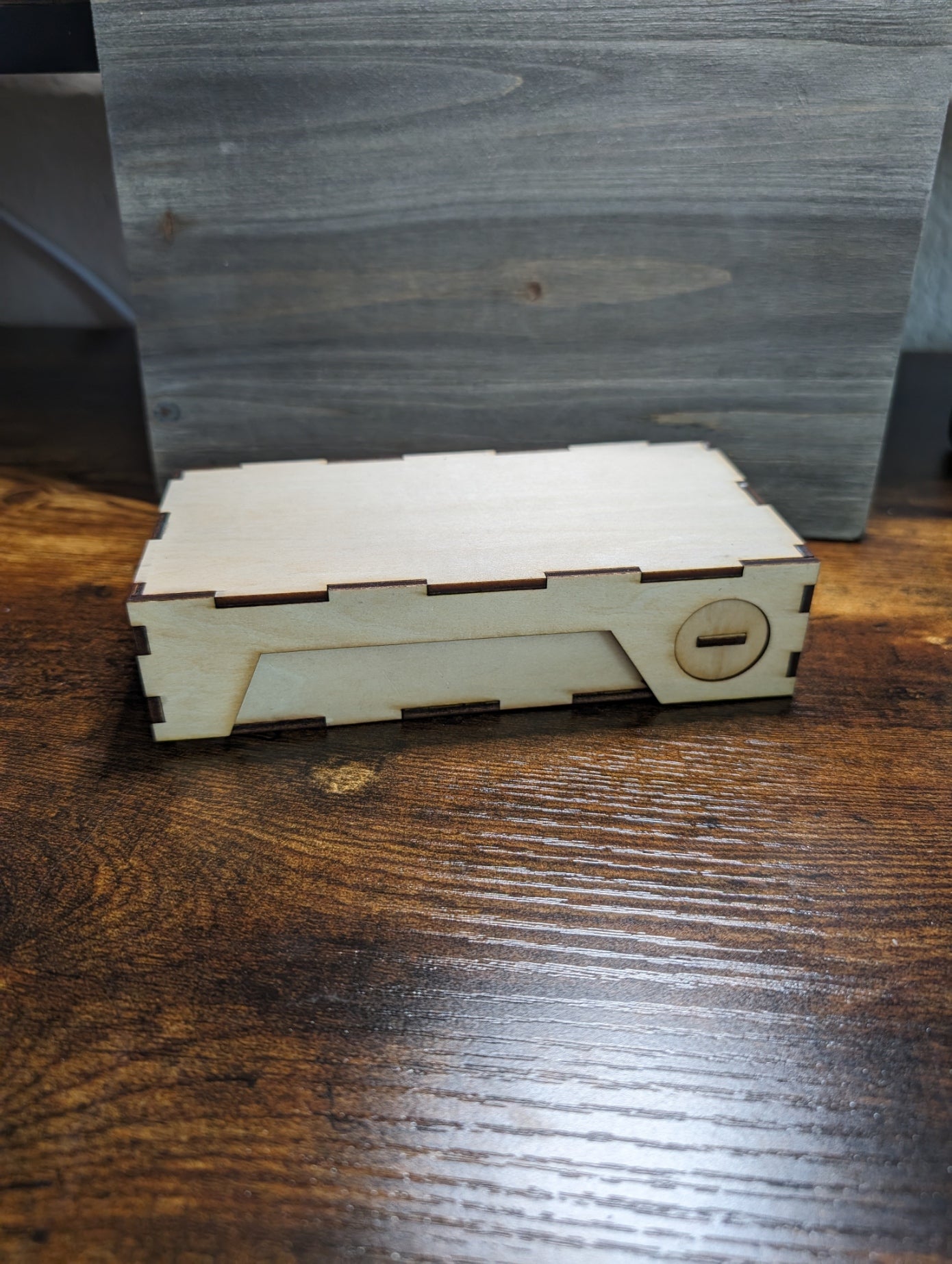 Dice tower