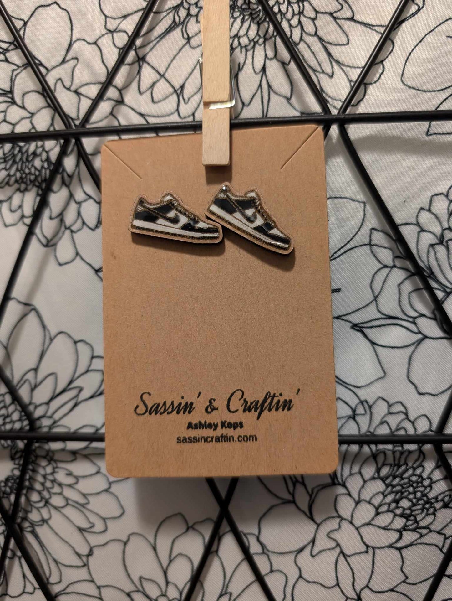 Sneaker  "Lows" stud earrings